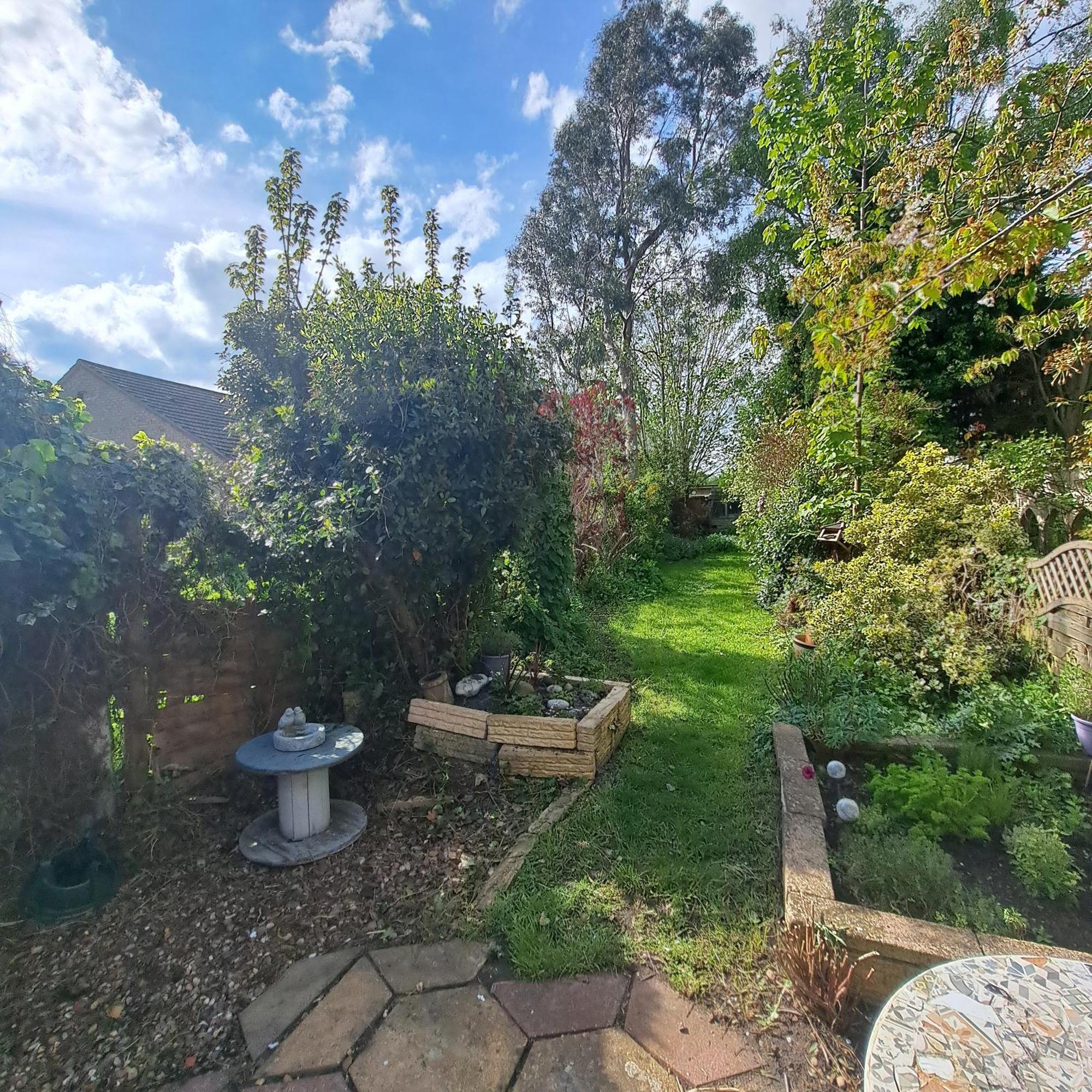 Generous 3 Bed In The Heart Of The Village Huntingdon Esterno foto